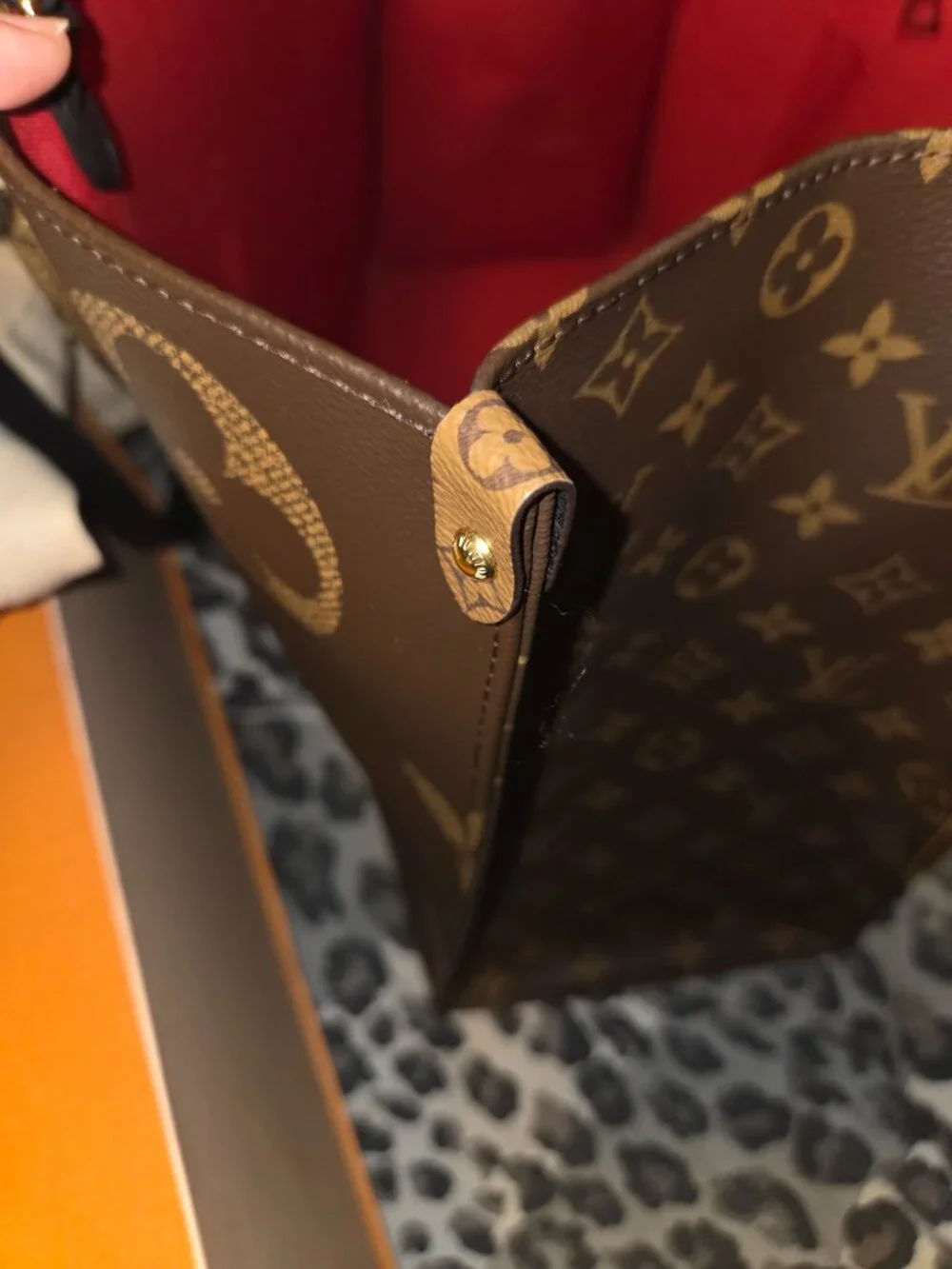 Louis Vuitton On The Go GM